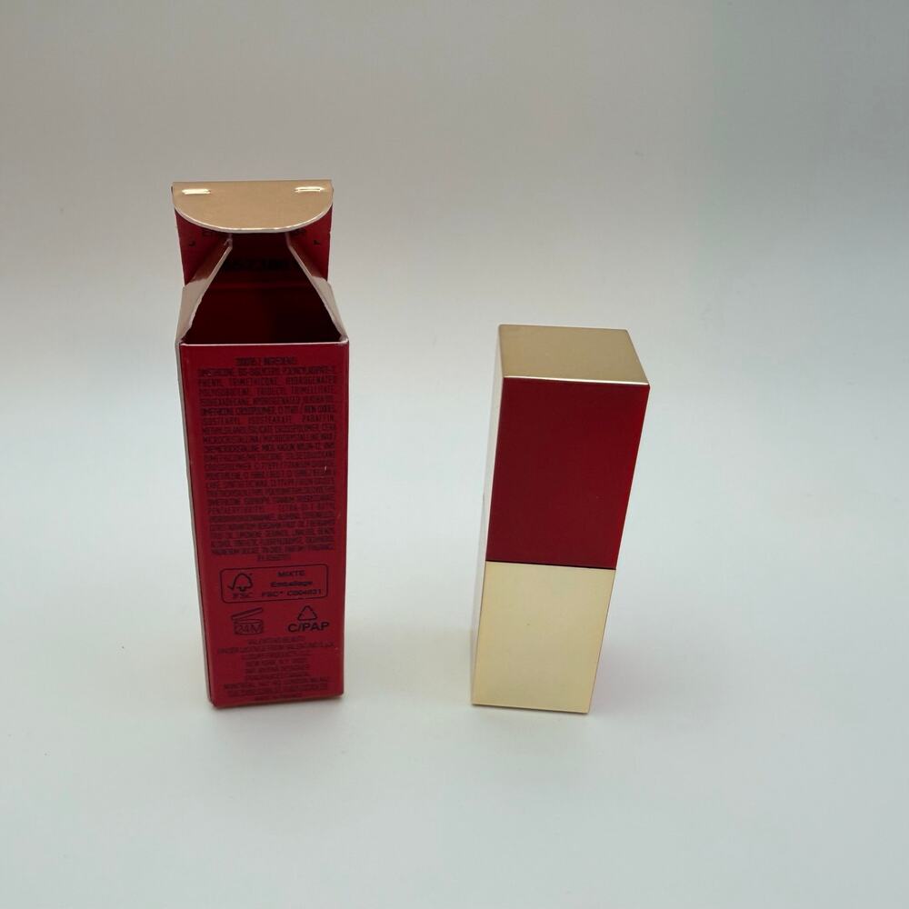Mini Valentino Rosso Valentino Matte Lipstick 111A Undressed Velvet 2g NIB - Picture 7 of 9